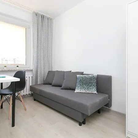 Rooms4less