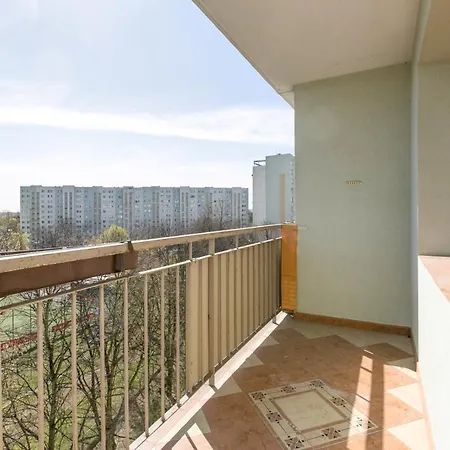 招待所 Rooms4less 格但斯克